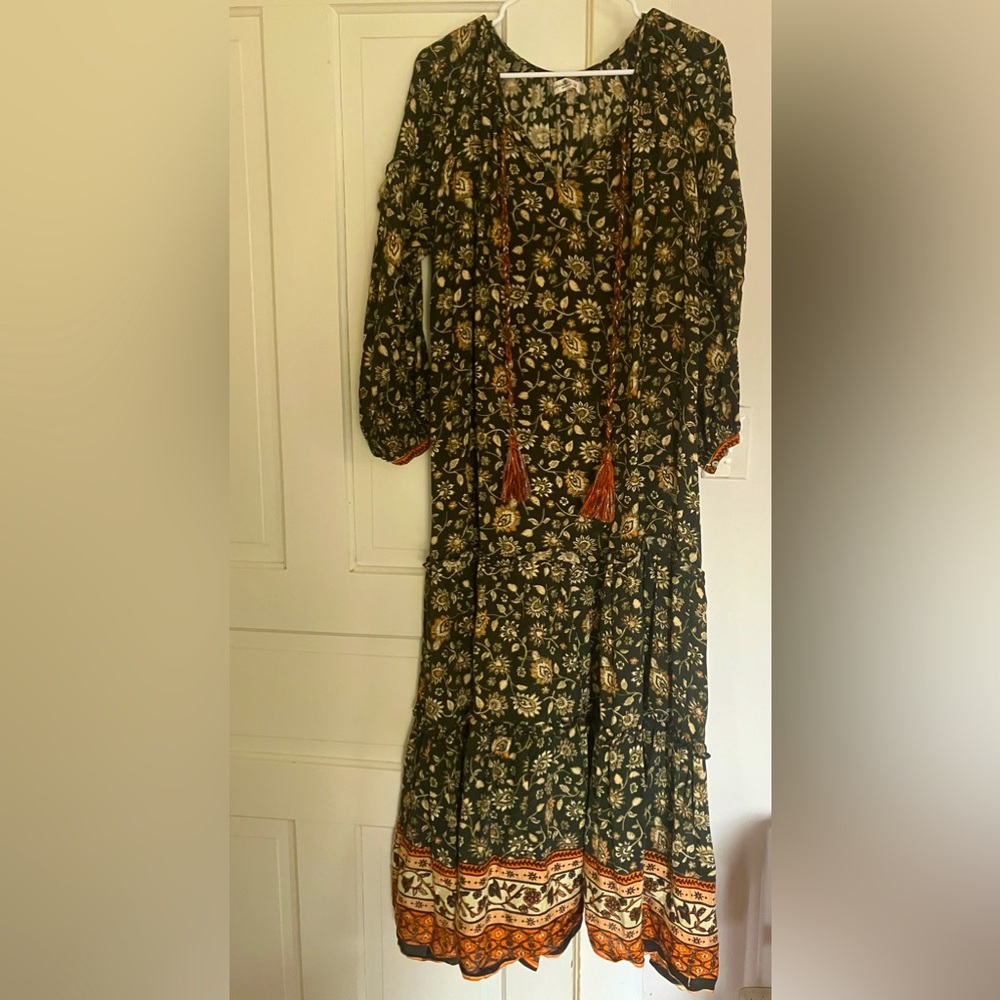 Natural Life long sleeve dress